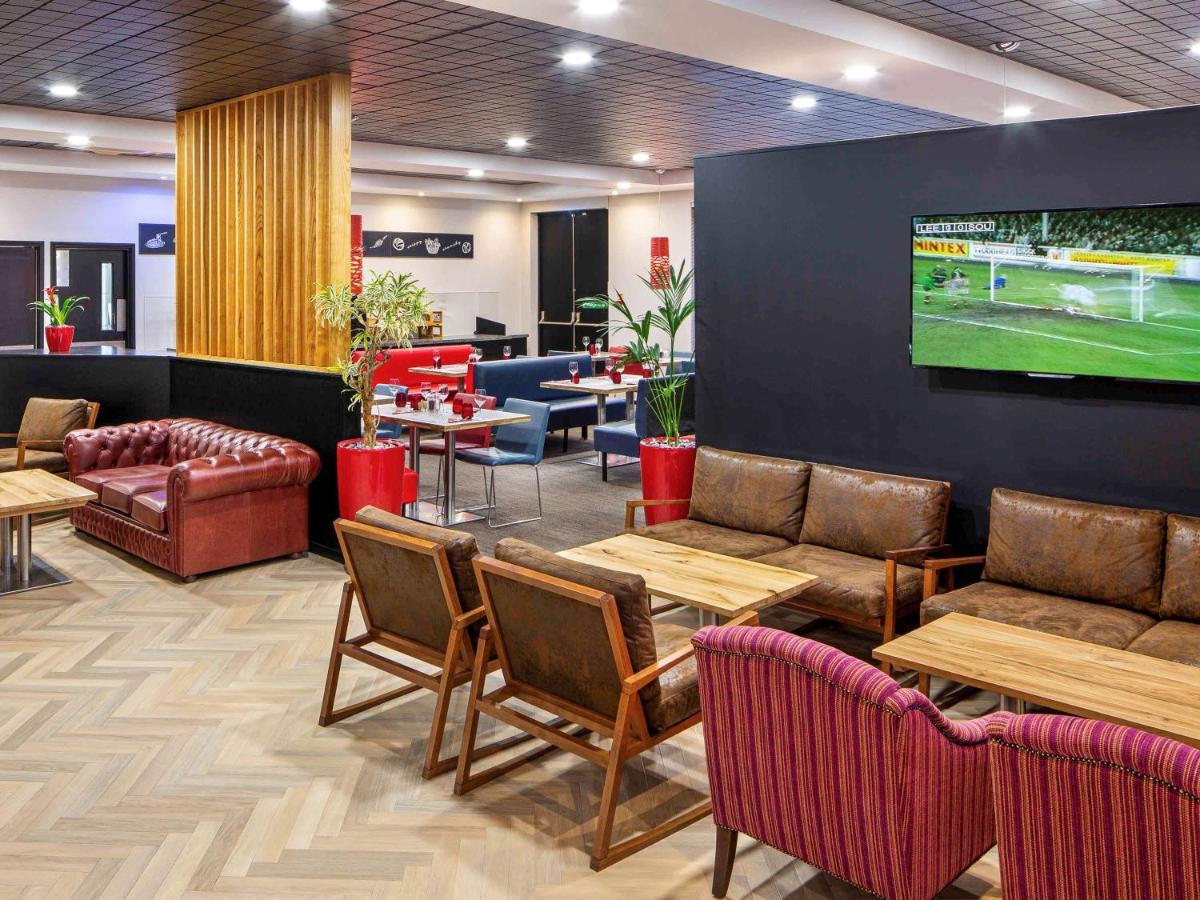 Ibis Rugby East Hotel Crick  Exterior photo