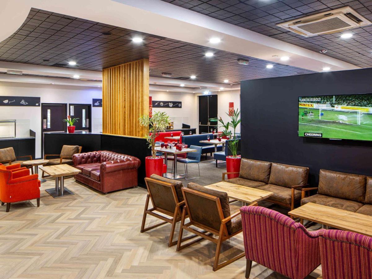 Ibis Rugby East Hotel Crick  Exterior photo